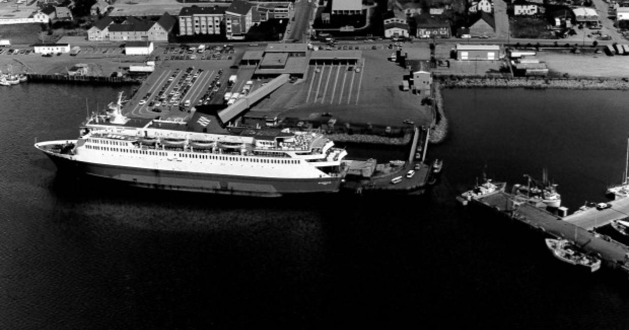 Aerial of ship in yarmouth