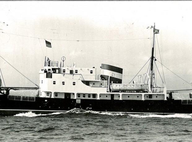 Image: black and white, MV Bonavista