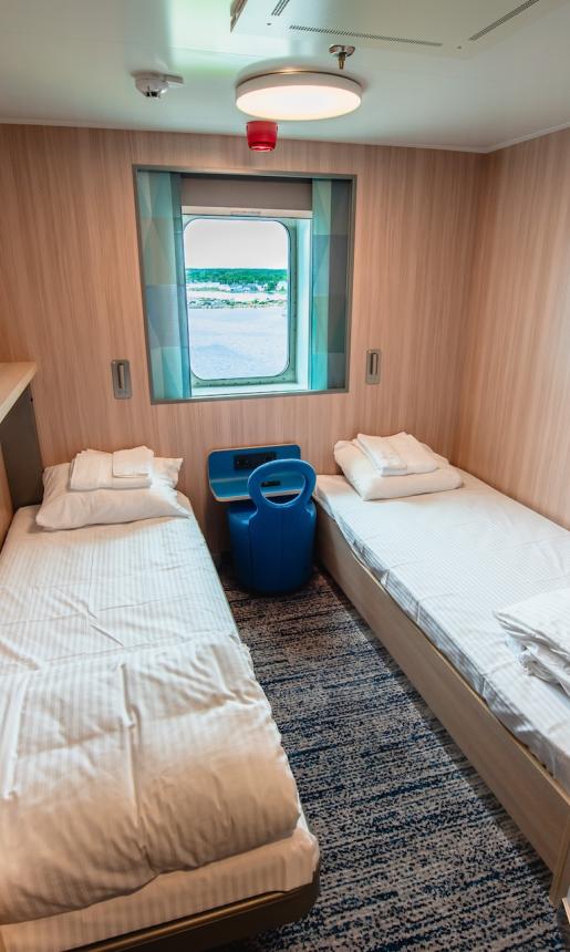 Two bed cabin on the Ala'suinu 